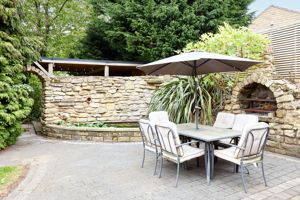 Photo 35- click for photo gallery